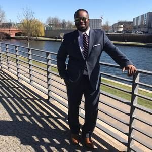 Meet your Posher, Eric